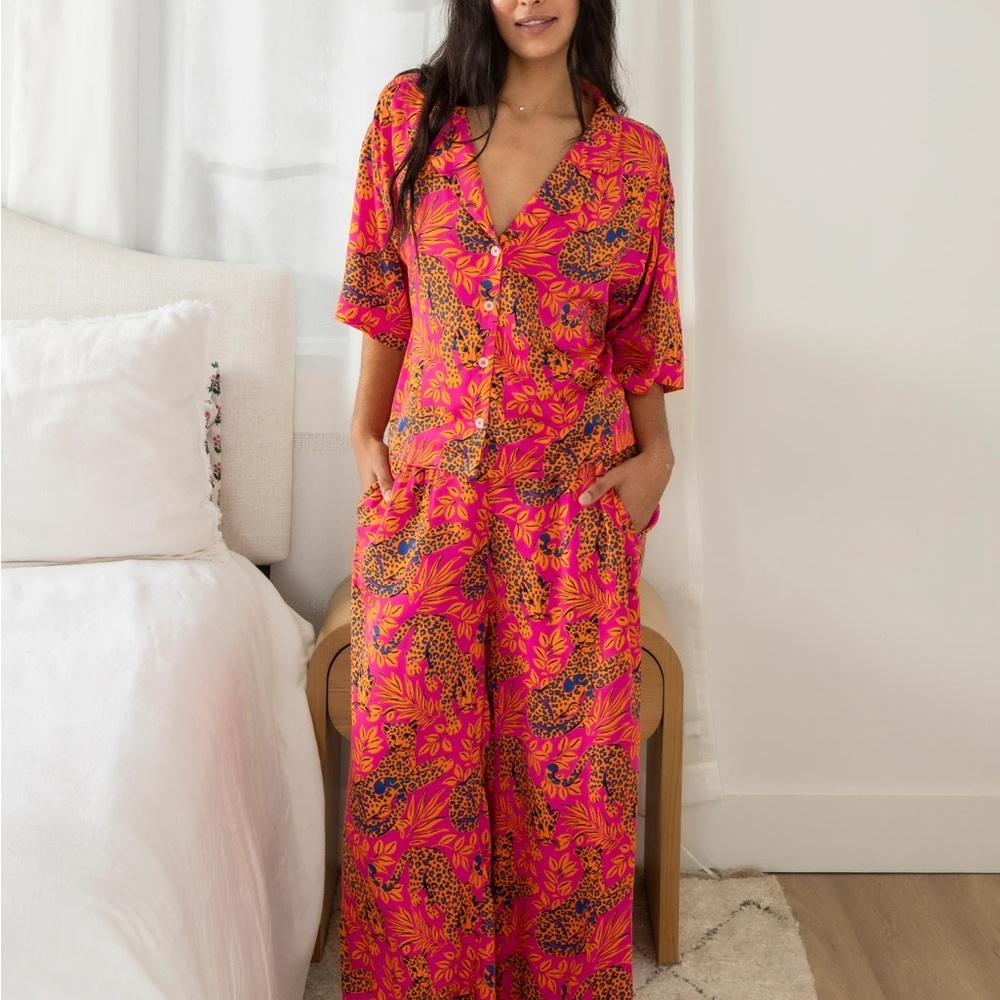 NEW Printfresh Eco Satin Pjs in city cats (petite xs)